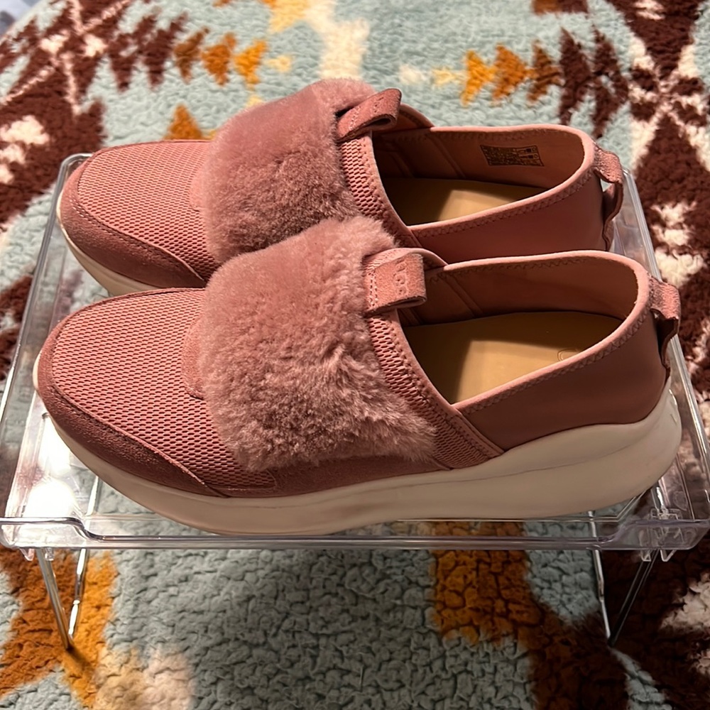 UGG Mauve Slip On Sneakers